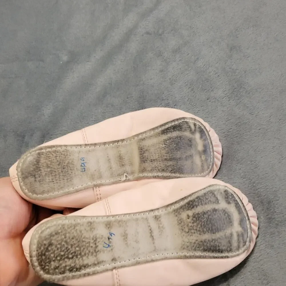 Freestyle Kids Girls Size 2‎ Pink Ballet Slipper Comfort Slip On Tie Adjustable